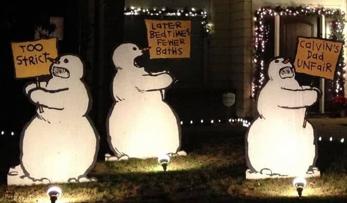 The 20 Funniest Christmas Decorations Ever (GALLERY)