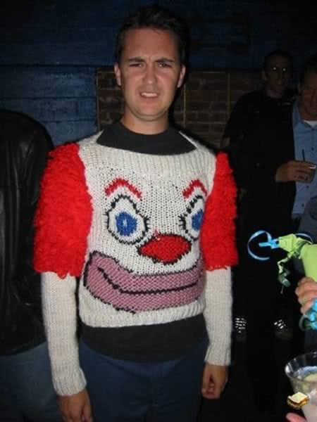 clown-sweater