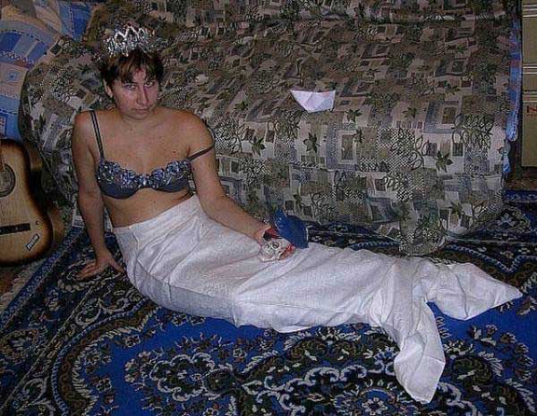 The 50 Funniest Russian Dating Site Profile Photos ...