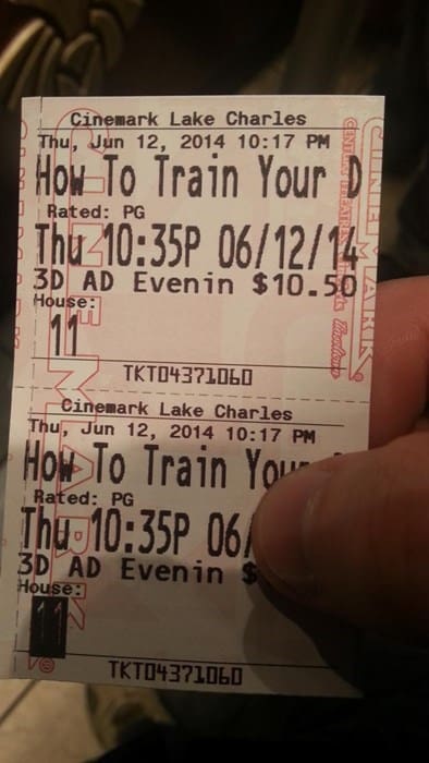 how to train your d movie ticket
