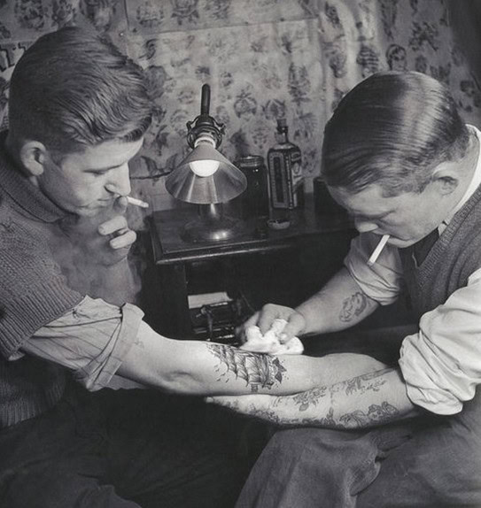 1920s tattoo parlor