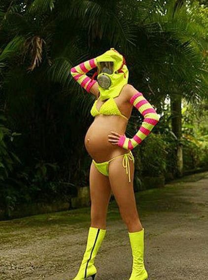 bizarre pregnancy pics