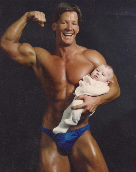 bodybuilder dad