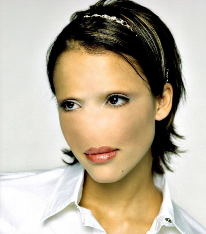 celebrity no eyebrows