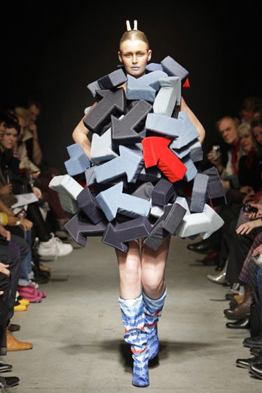 fashion-strange