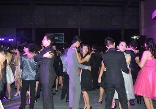 forever alone dance