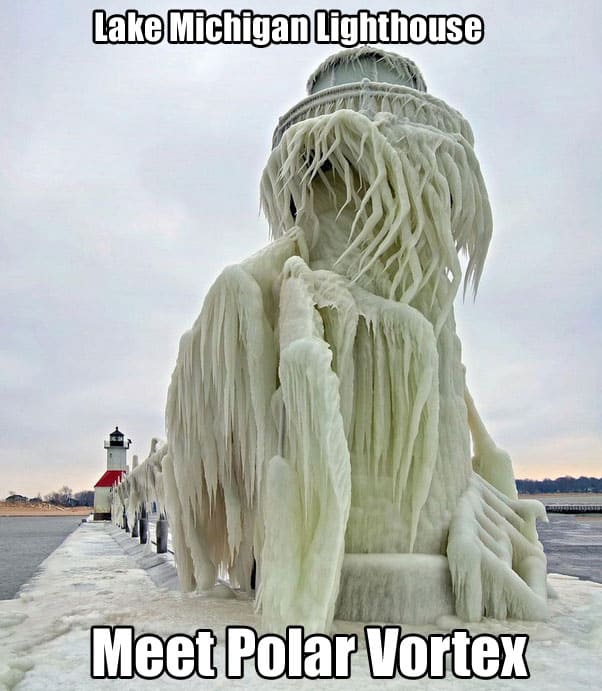 frozen-lighthouse-lake-michigan