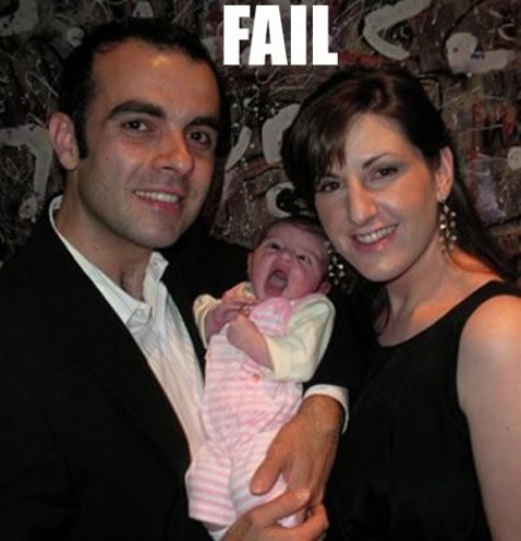 funny baby photobomb