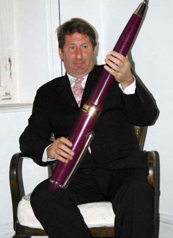 gigantic-pen
