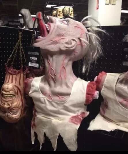 miley-cyrus-halloween-costume