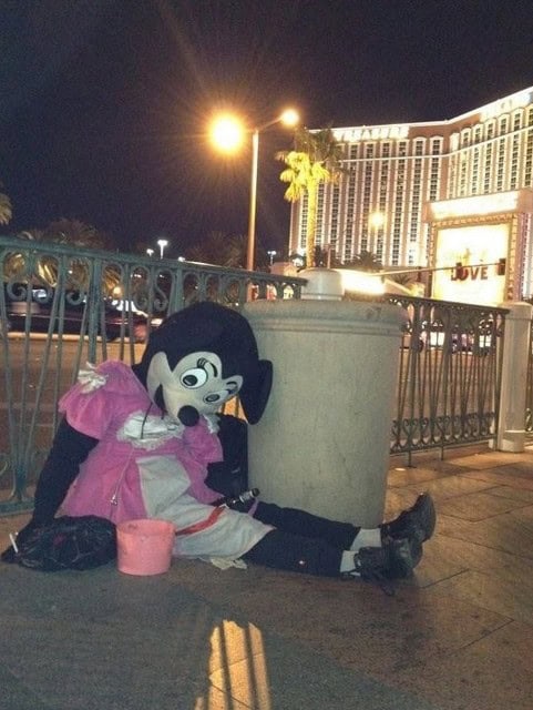 vegas minnie