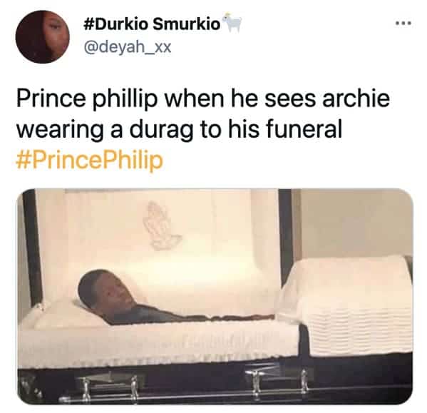 Prince philip death funny tweets, funny jokes about prince Philip dying, mean jokes, death, dying, dead, the royal family, Buckingham palace, RIP prince Philip