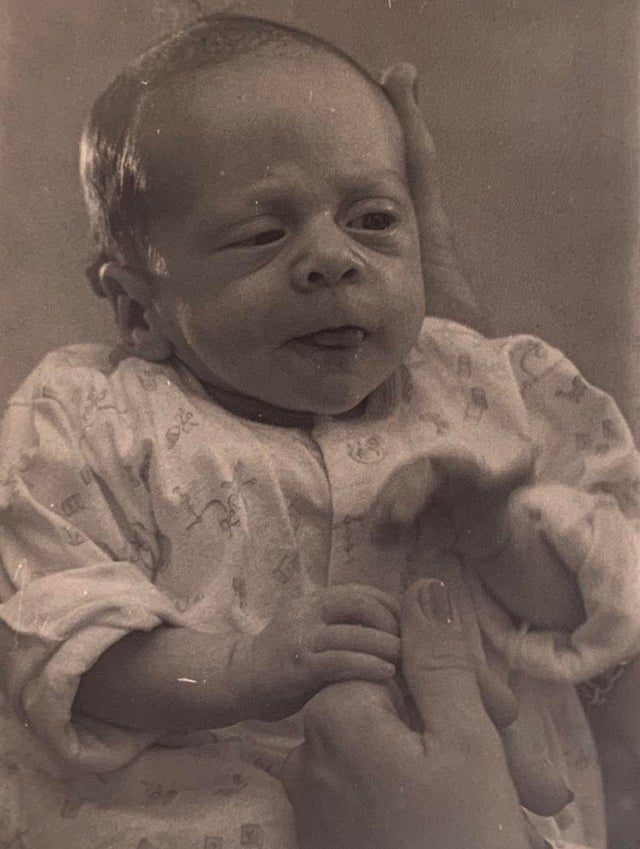 reddit old looking babies, r/oldlookingbaies, r old looking babies, old looking baby meme